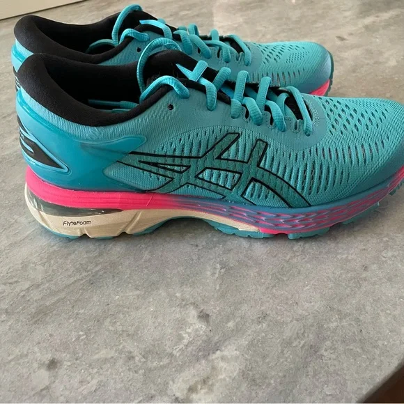 ASICS Kyanno 26 - Picture 3 of 4